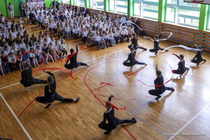 005_Agata_Kornhauser_Duda_wizyta_Zespol_Szkolno_Przedszkolny_Jadow _20250528_GJB_1066
