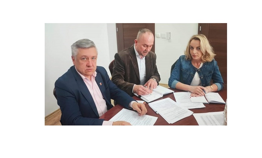 Podpisanie umowy z wykonawcą