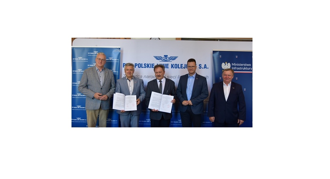 Budowa miejsc parkingowych przy stacji Urle na linii kolejowej nr 6